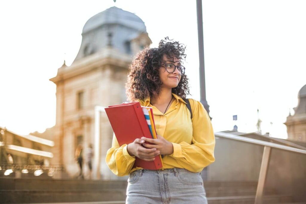 Using Your Student Loans to the Fullest Advantage Using Your Student Loans